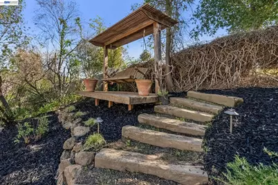 1039 Hopkins Way, Pleasanton, CA 94566 - Photo 57