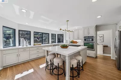 1039 Hopkins Way, Pleasanton, CA 94566 - Photo 13