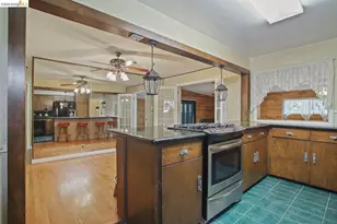 1320 Barcelona Ave, Stockton, CA 95209 - Photo 5