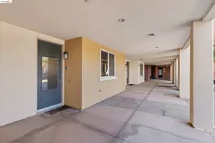 88 6th St, Pittsburg, CA 94565 - Photo 3