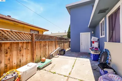 2504 78th Ave, Oakland, CA 94605 - Photo 5