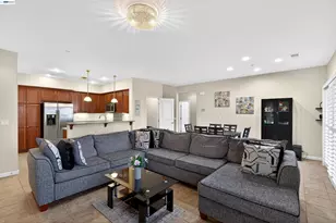 86 Cortadillo St, Mountain House, CA 95391 - Photo 7