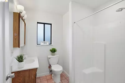 83 Beverly Dr, Salinas, CA 93905 - Photo 19