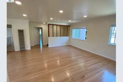 820 Island Dr, Alameda, CA 94502 - Photo 31