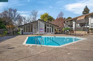 1445 Marchbanks Dr, Walnut Creek, CA 94598 - Photo 27