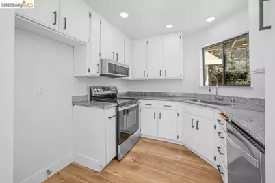 802 Dover, Hercules, CA 94547 - Photo 7