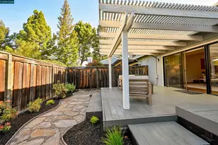 411 Oneida Ct, Danville, CA 94526 - Photo 9