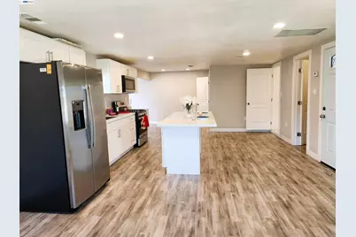 28 Madill St, Antioch, CA 94509 - Photo 13