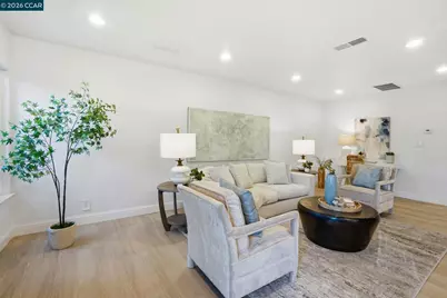 208 Siskiyou Ct, Walnut Creek, CA 94598 - Photo 15