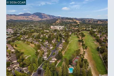 208 Siskiyou Ct, Walnut Creek, CA 94598 - Photo 49