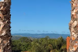 2135 Bluerock Cir, Concord, CA 94521 - Photo 29