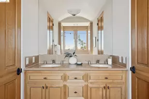 7101 Marlborough Terrace, Berkeley, CA 94705 - Photo 29