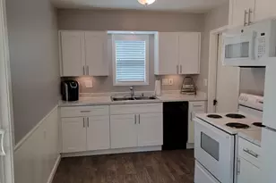 1839 42nd St, Sacramento, CA 95819 - Photo 13