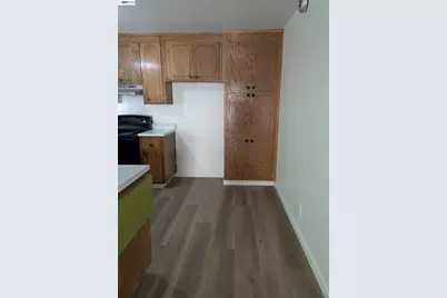 2550 Damuth St, Oakland, CA 94602 - Photo 23