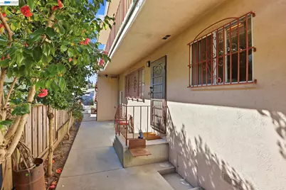 2550 Damuth St, Oakland, CA 94602 - Photo 35