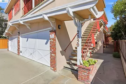 2550 Damuth St, Oakland, CA 94602 - Photo 3