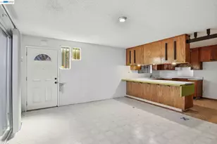 2550 Damuth St, Oakland, CA 94602 - Photo 23