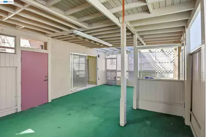 2550 Damuth St, Oakland, CA 94602 - Photo 33