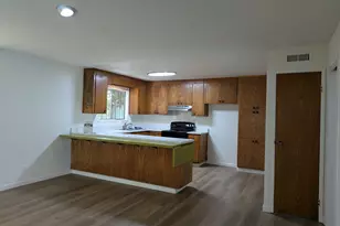 2550 Damuth St, Oakland, CA 94602 - Photo 3