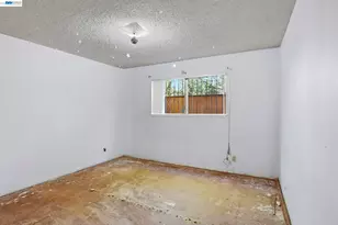 2550 Damuth St, Oakland, CA 94602 - Photo 35