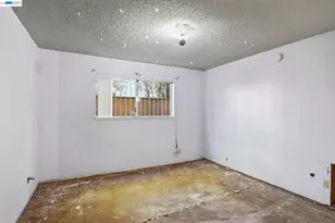 2550 Damuth St, Oakland, CA 94602 - Photo 37