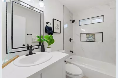 137 Tamarack Dr, Union City, CA 94587 - Photo 35