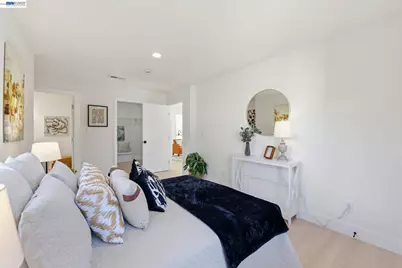 137 Tamarack Dr, Union City, CA 94587 - Photo 25