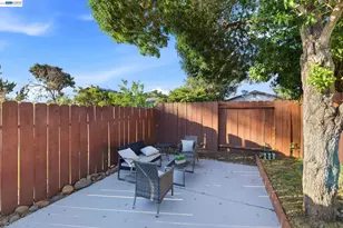 137 Tamarack Dr, Union City, CA 94587 - Photo 41
