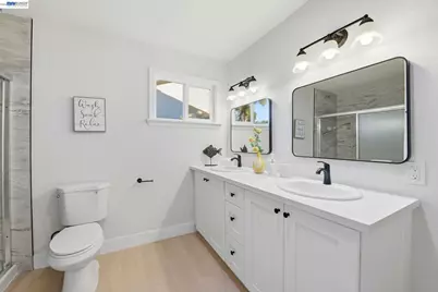 137 Tamarack Dr, Union City, CA 94587 - Photo 33