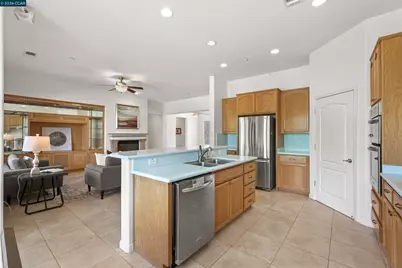 1129 Jonagold Way, Brentwood, CA 94513 - Photo 17