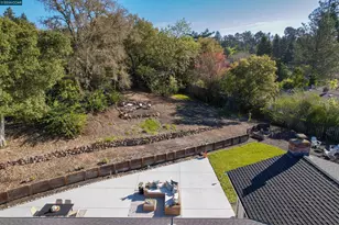 15 Aspinwall Ct, Orinda, CA 94563 - Photo 39
