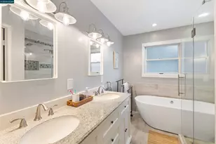 15 Aspinwall Ct, Orinda, CA 94563 - Photo 25