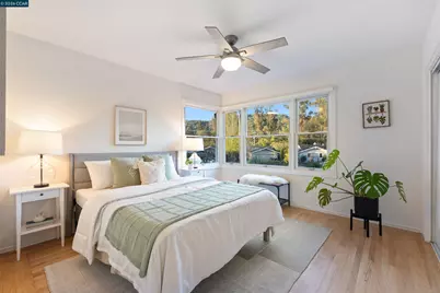 15 Aspinwall Ct, Orinda, CA 94563 - Photo 23