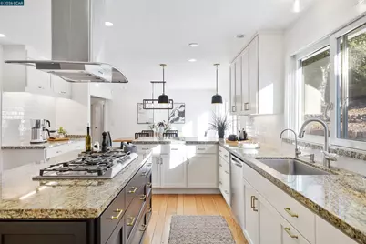 15 Aspinwall Ct, Orinda, CA 94563 - Photo 13