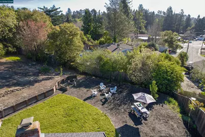 15 Aspinwall Ct, Orinda, CA 94563 - Photo 41