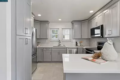 55 Mozden Ln, Pleasant Hill, CA 94523 - Photo 15