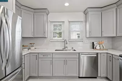 55 Mozden Ln, Pleasant Hill, CA 94523 - Photo 17