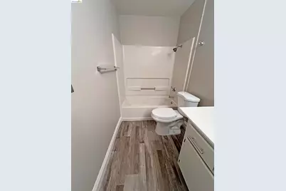 297 Lighthouse Dr, Vallejo, CA 94590 - Photo 11