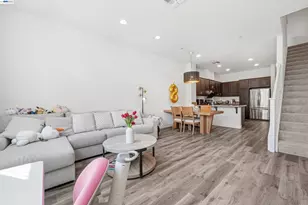 5569 Azalea Way, Newark, CA 94560 - Photo 5