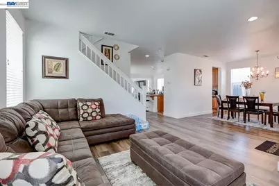 53 Puffin Cir, Oakley, CA 94561 - Photo 7