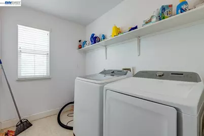 53 Puffin Cir, Oakley, CA 94561 - Photo 41