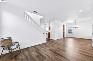 53 Puffin Cir, Oakley, CA 94561 - Photo 11