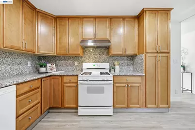 40242 Crockett St, Fremont, CA 94538 - Photo 17