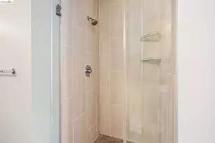 311 2nd St, Oakland, CA 94607 - Photo 31