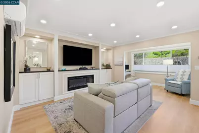 3410 Tice Creek Dr #8, Walnut Creek, CA 94595 - Photo 13