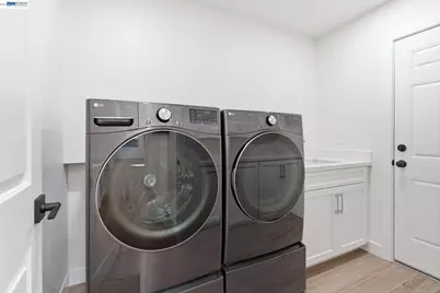 151 Vista Hermosa St, Mountain House, CA 95391 - Photo 25