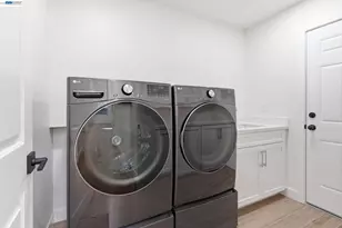 151 Vista Hermosa St, Mountain House, CA 95391 - Photo 25