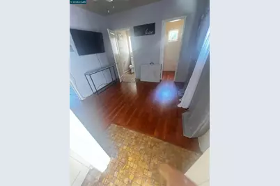 1161 64th St, Oakland, CA 94608 - Photo 9