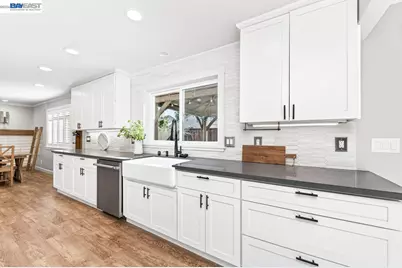 907 Hazel St, Livermore, CA 94550 - Photo 15