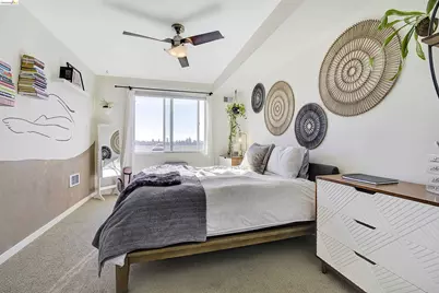 3090 Glascock St #405, Oakland, CA 94601 - Photo 21